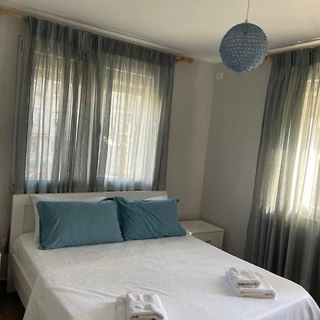 Anna'S Apartment 티라나 외부 사진