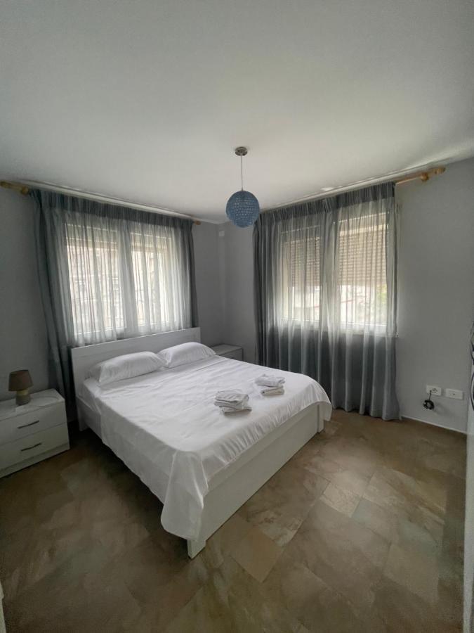 Anna'S Apartment 티라나 외부 사진